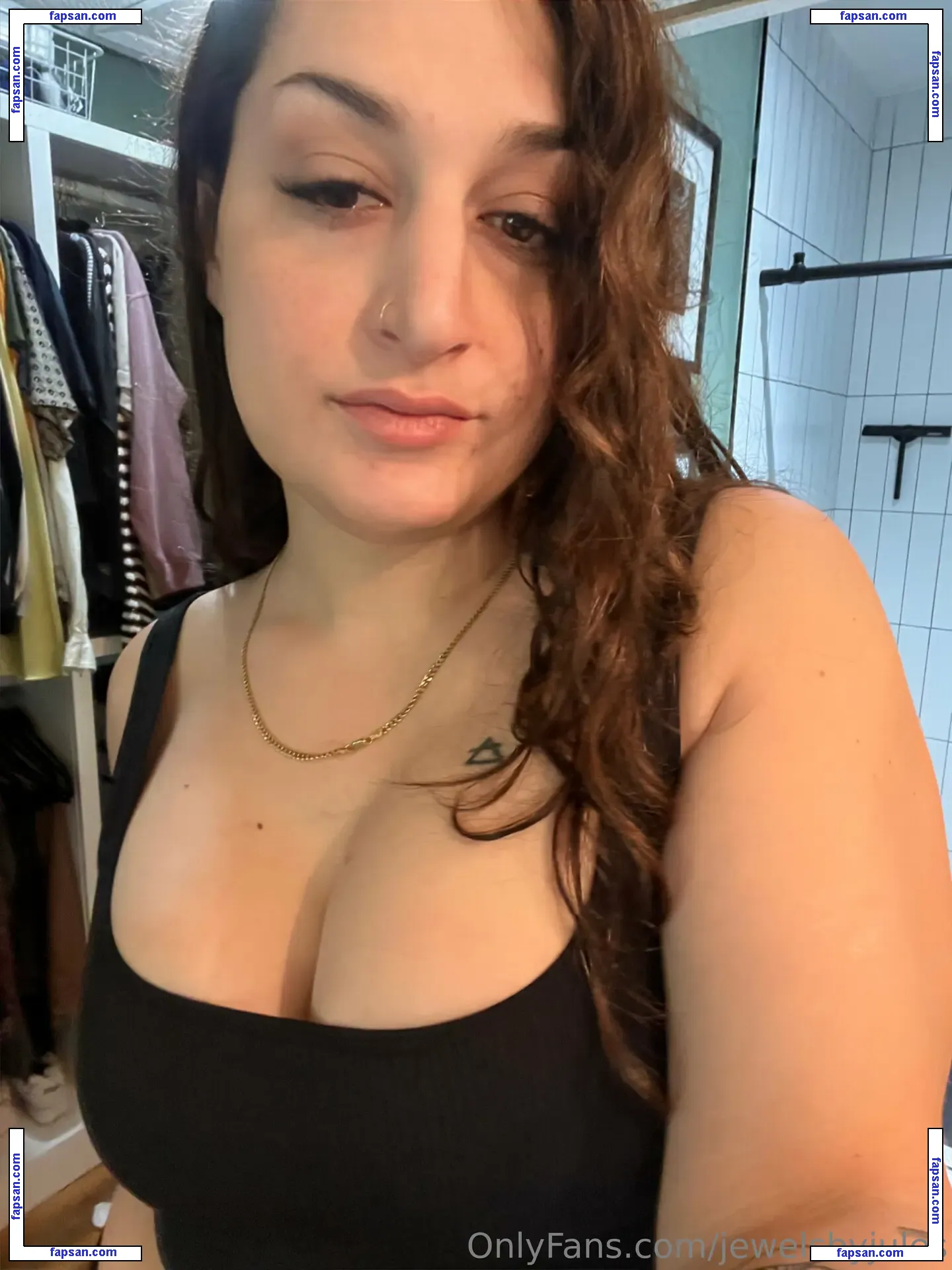 jewelsbyjules nude photo #0007 from OnlyFans