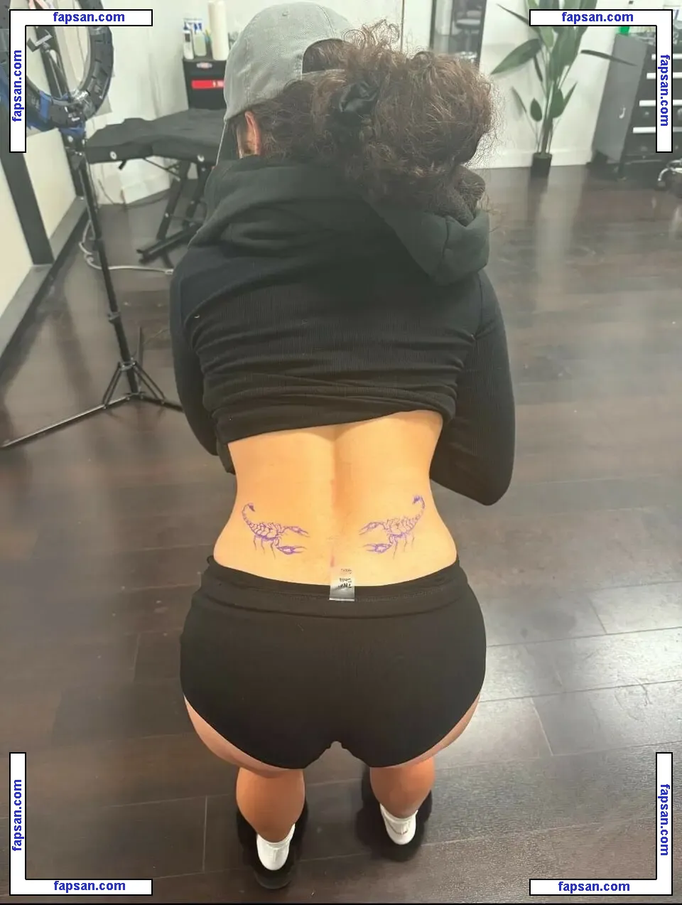 jezabzllz nude photo #0006 from OnlyFans