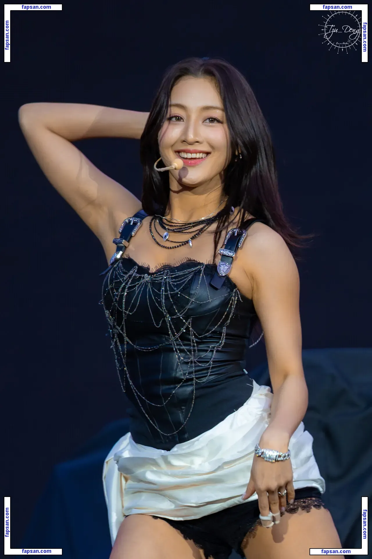 Jihyo nude photo #0125 from OnlyFans