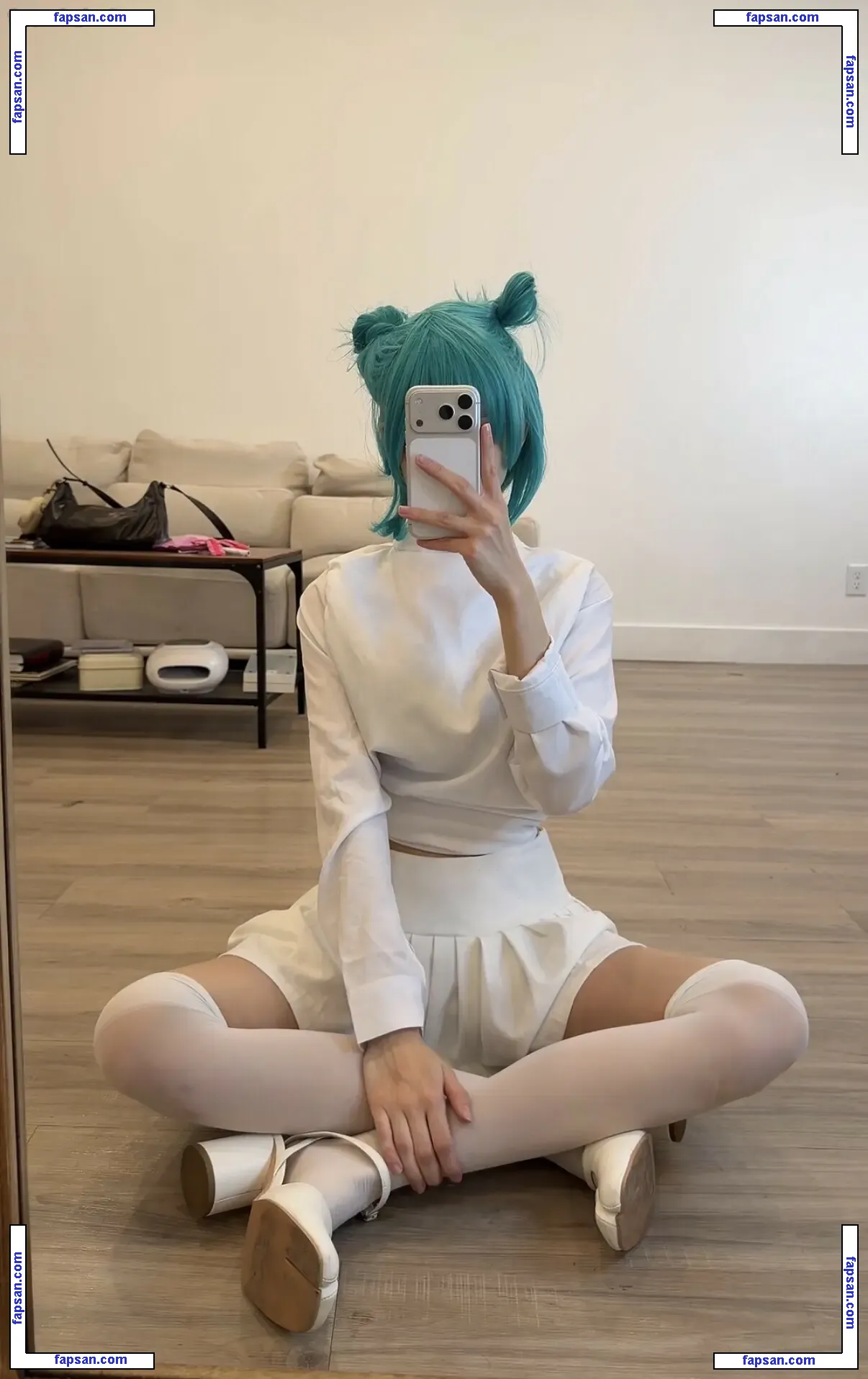 Jillynozomi nude photo #0176 from OnlyFans