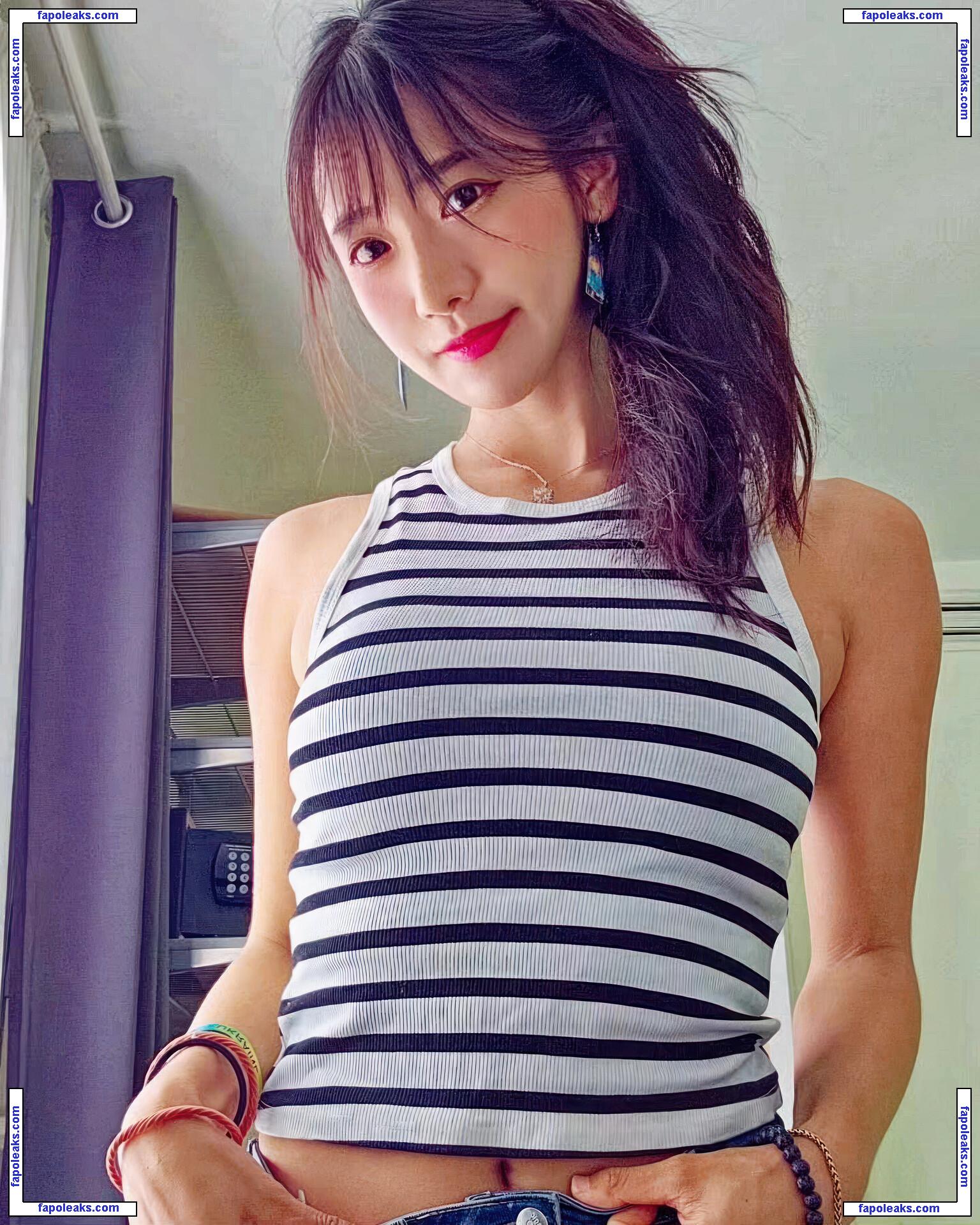 jinnytty nude photo #0206 from OnlyFans