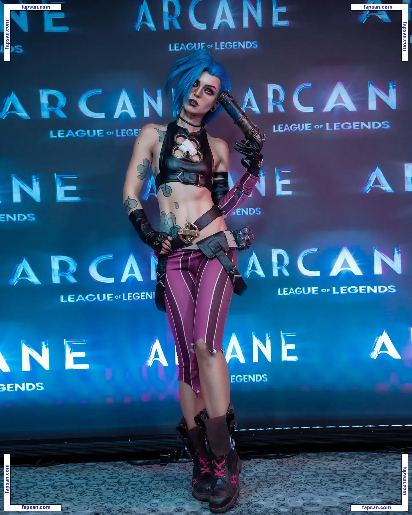 Jinx Cosplay Arcane голая фото #0050 с Онлифанс