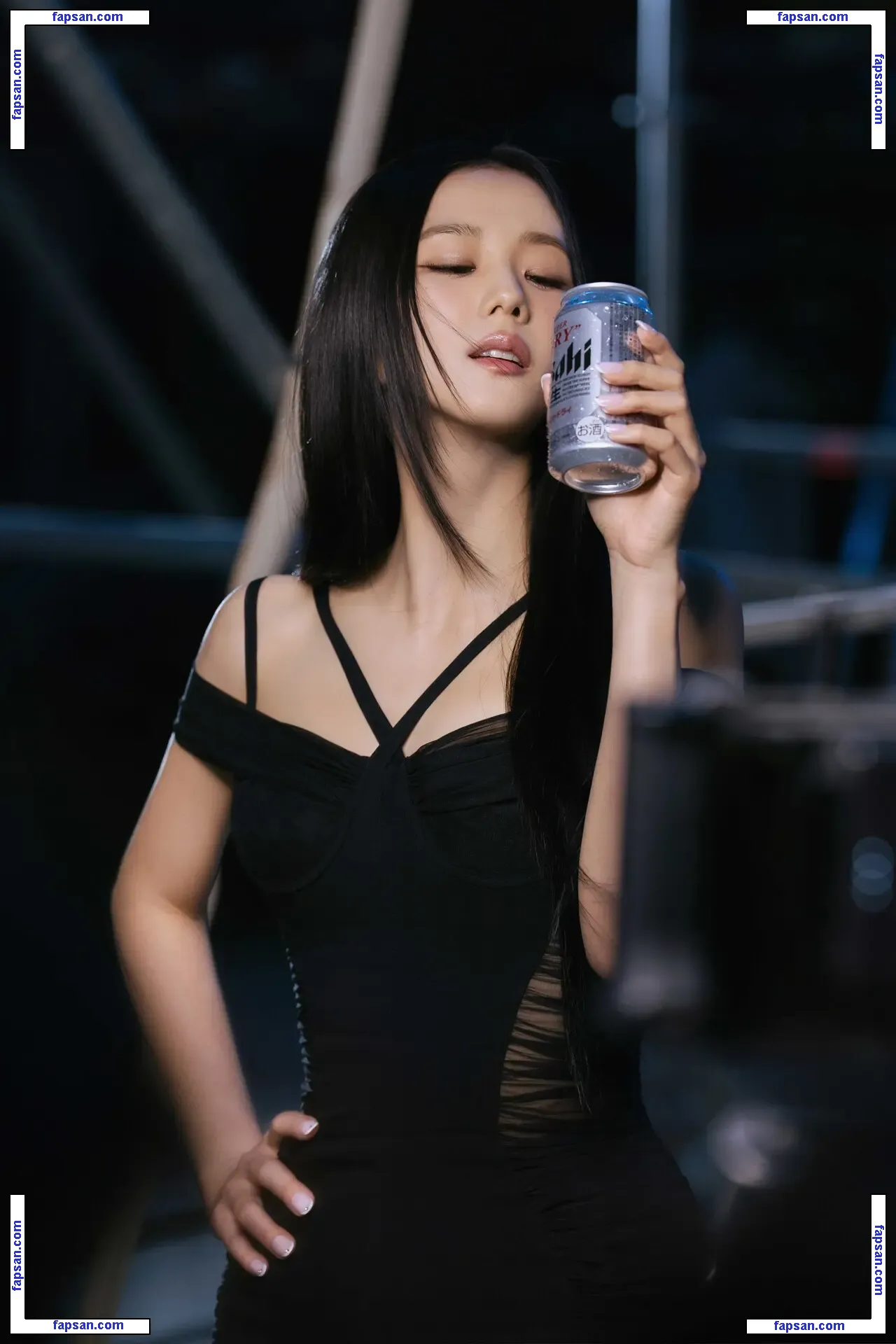 Jisoo nude photo #0457 from OnlyFans