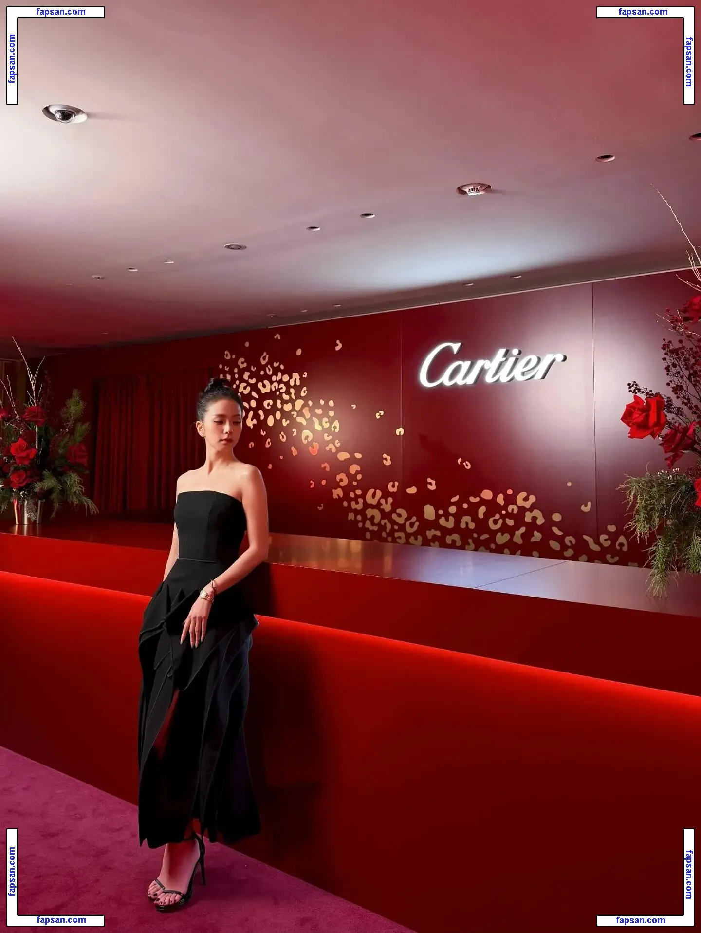 Jisoo nude photo #0497 from OnlyFans