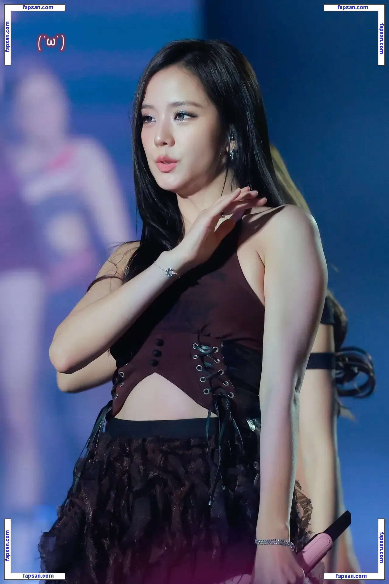 Jisoo nude photo #0511 from OnlyFans