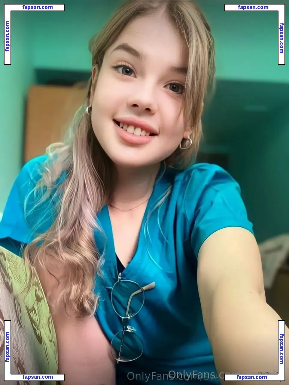jjasmini nude photo #0014 from OnlyFans