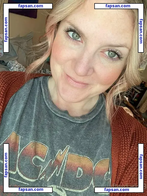 Jlafterdark33_VIP nude photo #0008 from OnlyFans