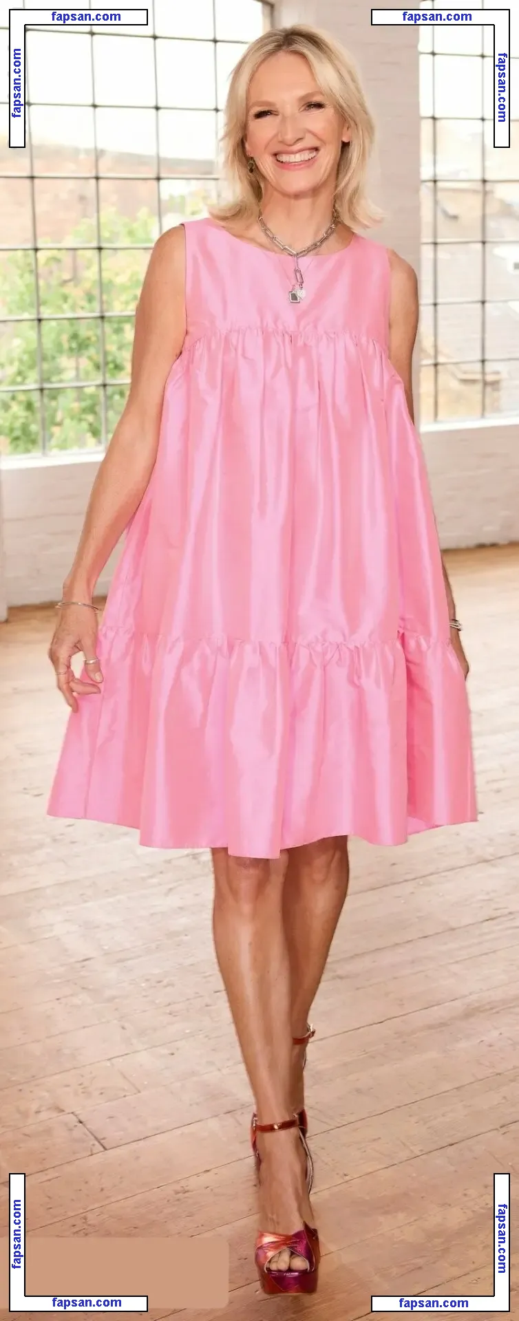 Jo Whiley голая фото #0002 с Онлифанс