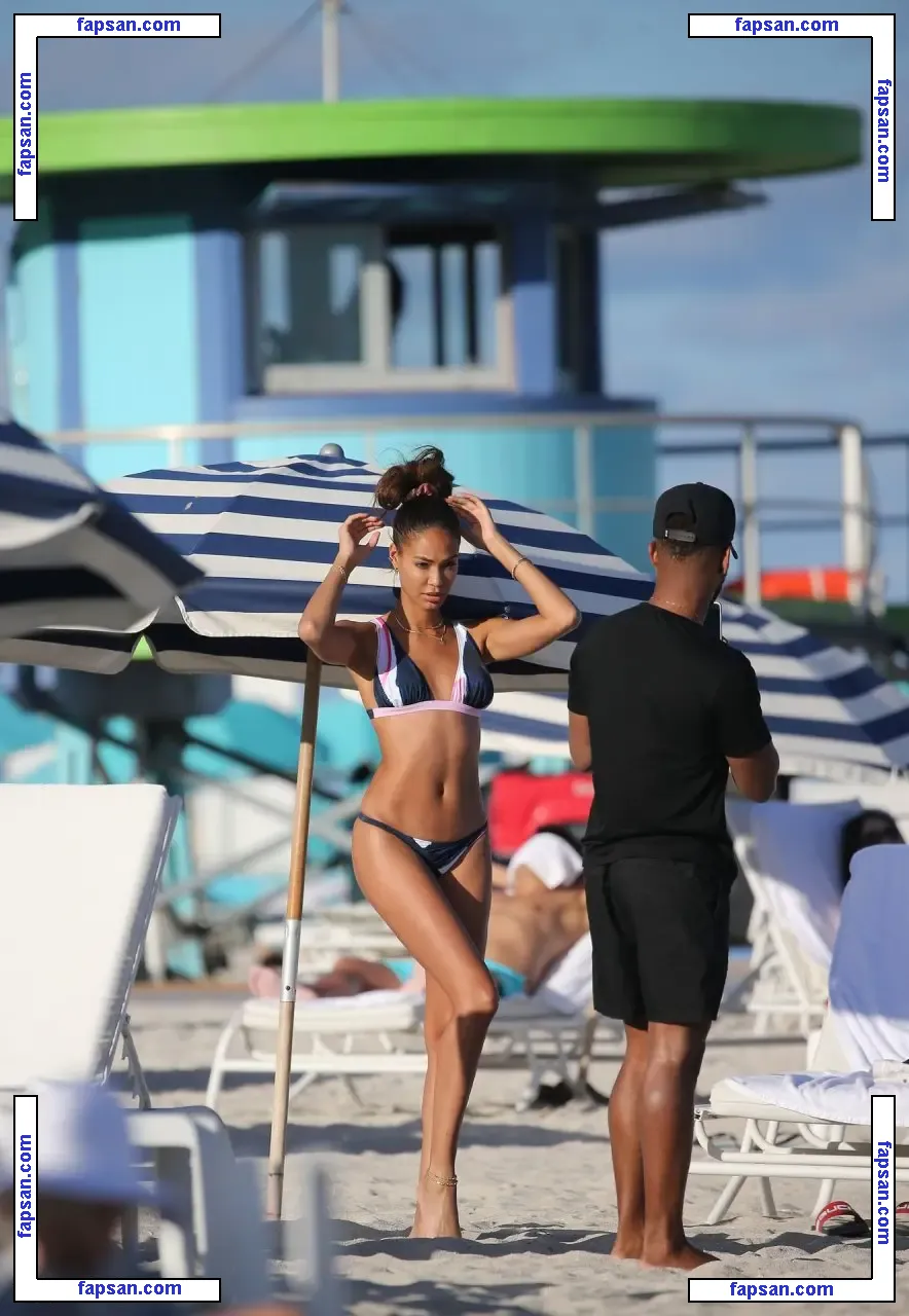 Joan Smalls nude photo #0049 from OnlyFans