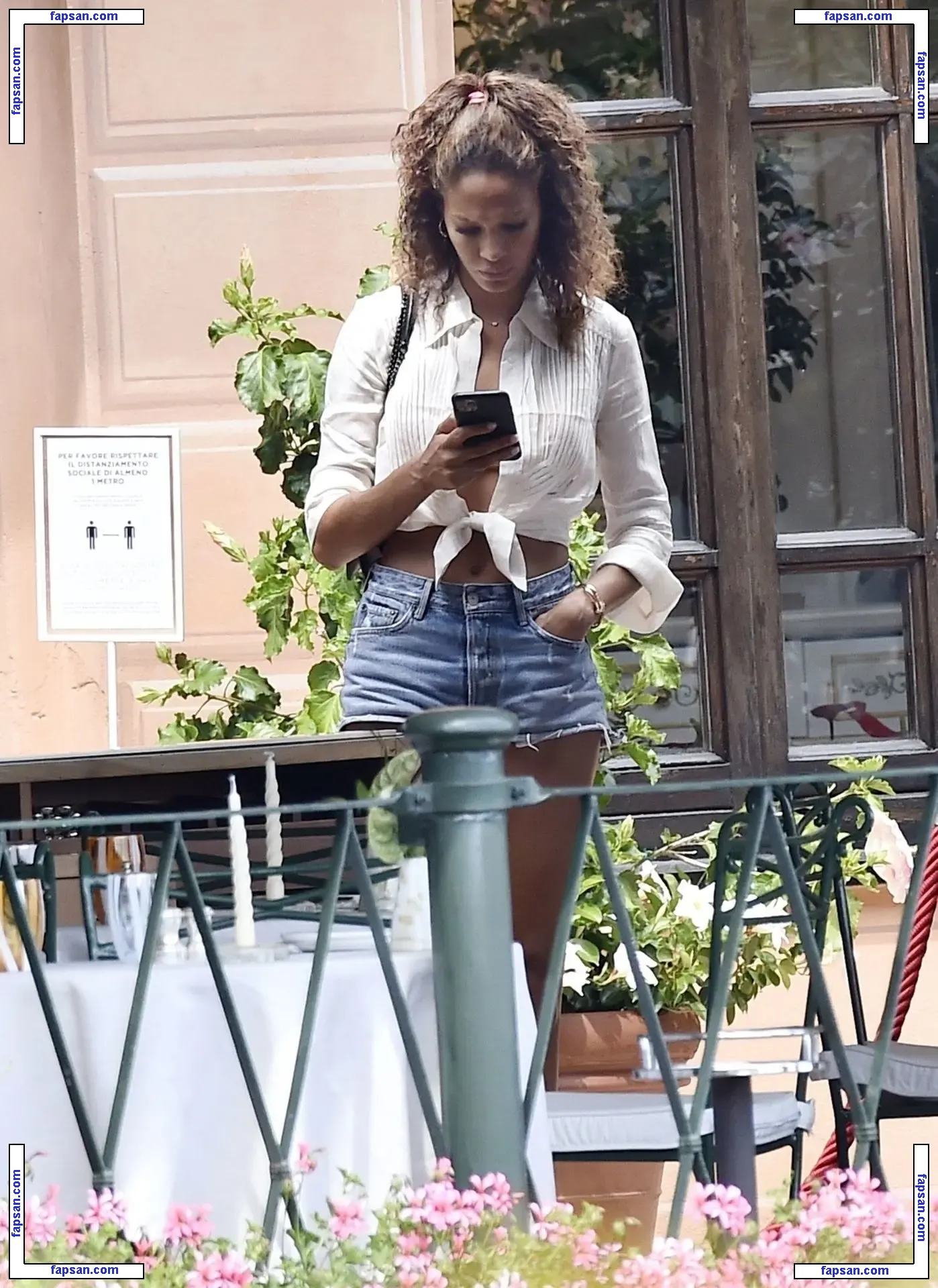 Joan Smalls nude photo #0232 from OnlyFans