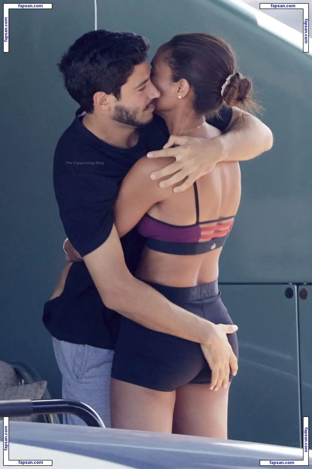 Joan Smalls nude photo #0366 from OnlyFans