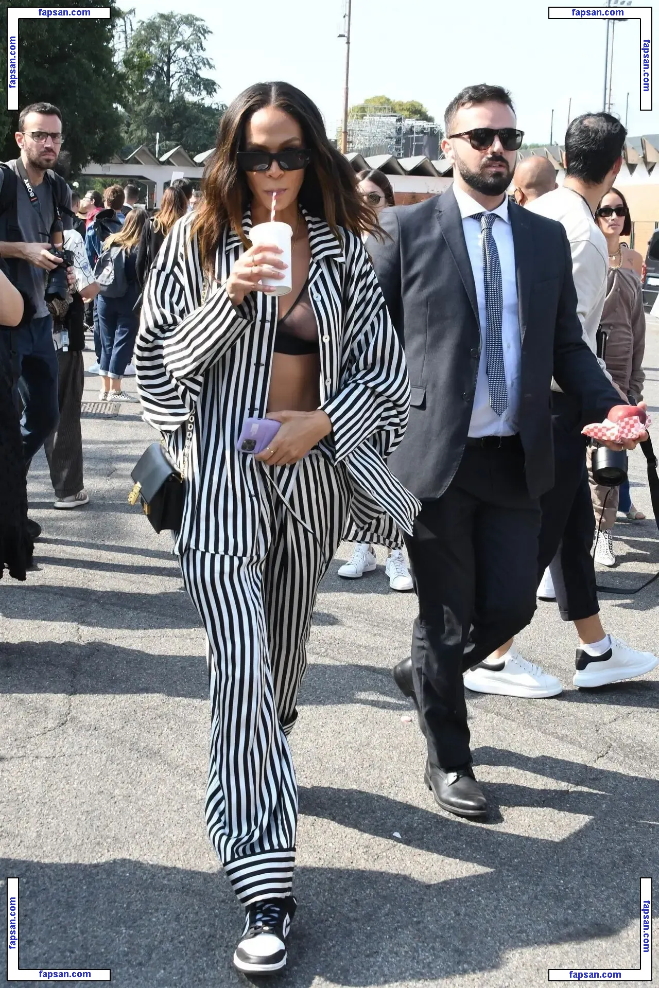 Joan Smalls nude photo #0396 from OnlyFans