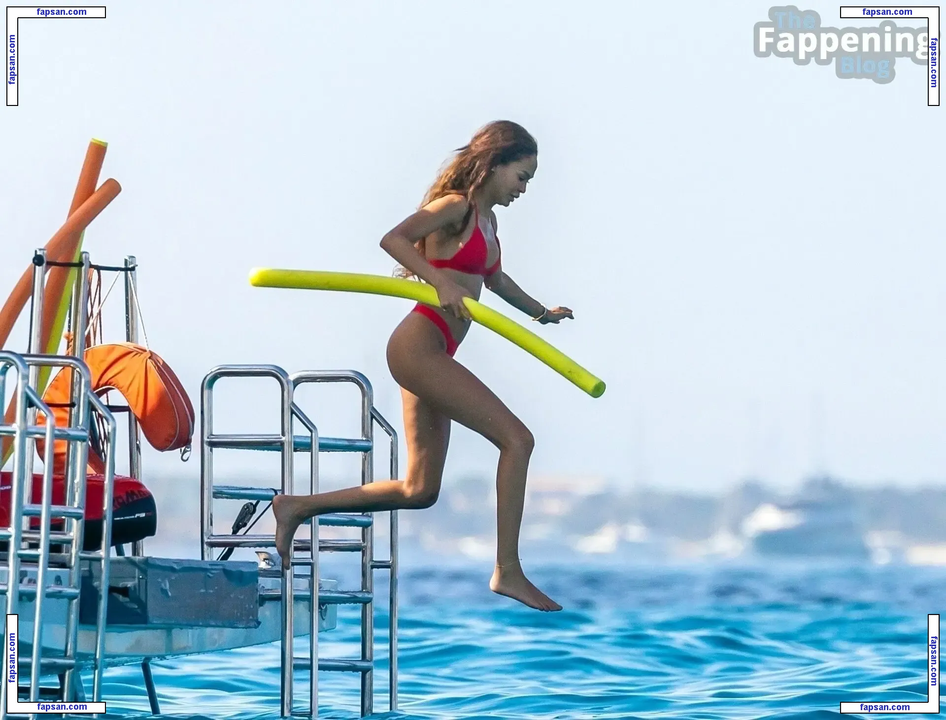 Joan Smalls голая фото #0457 с Онлифанс