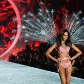 Joan Smalls голая #0590