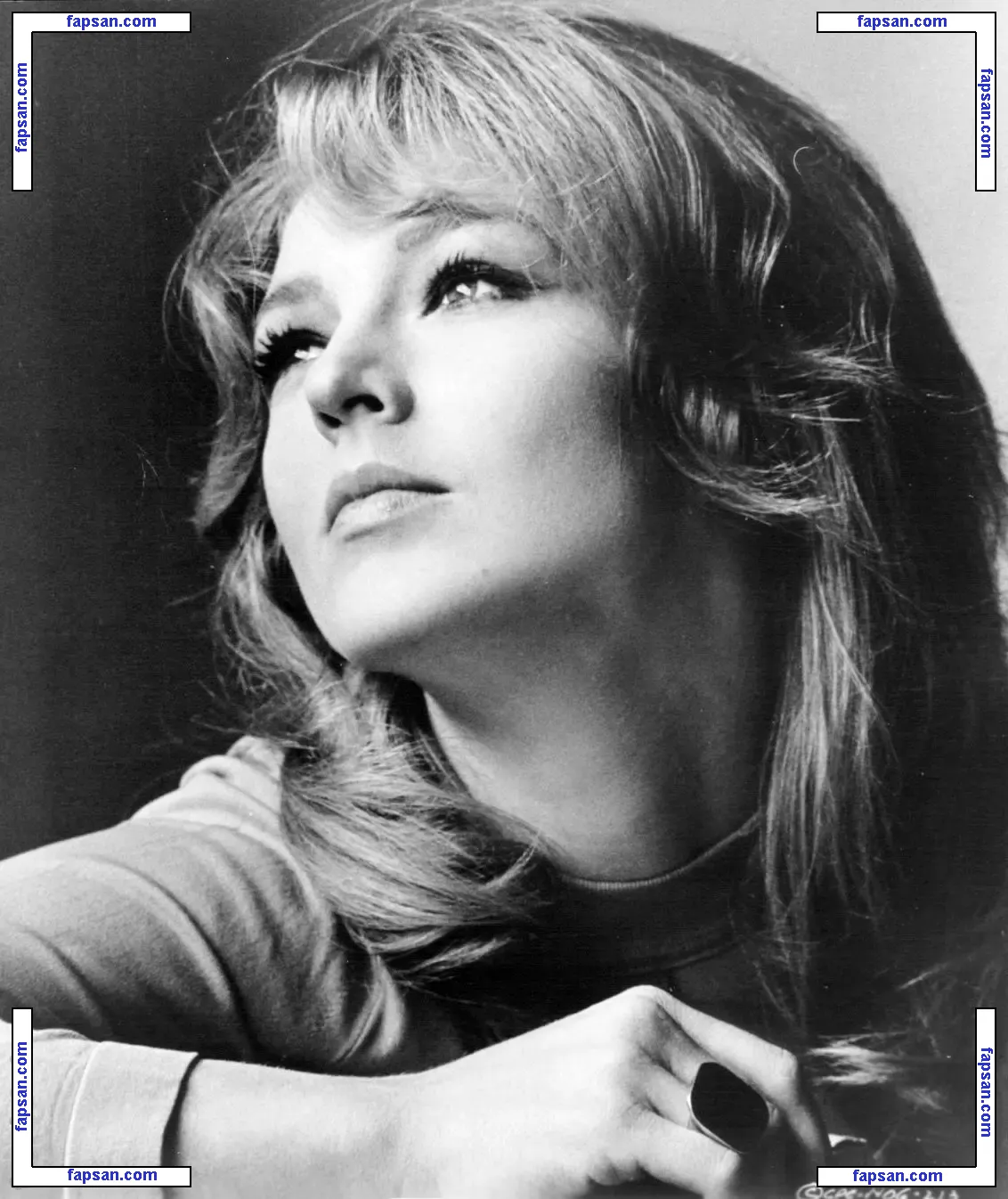 Joanna Pettet голая фото #0020 с Онлифанс