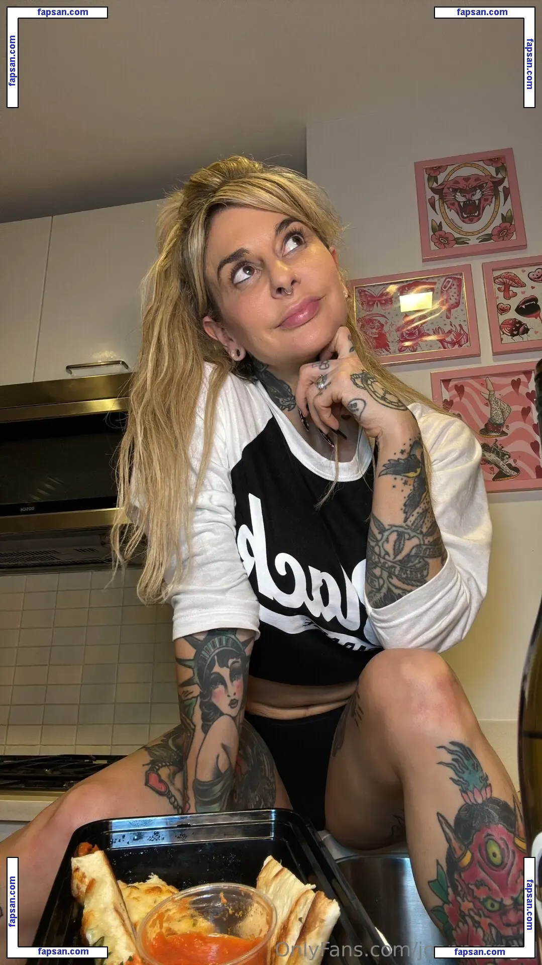 joannaangel nude photo #0154 from OnlyFans