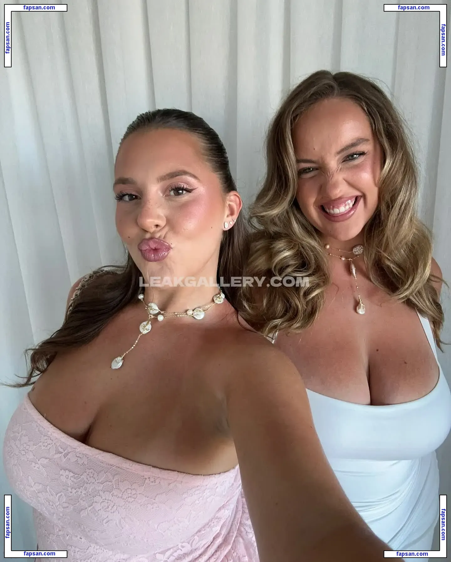 JoannVdHerik nude photo #0009 from OnlyFans