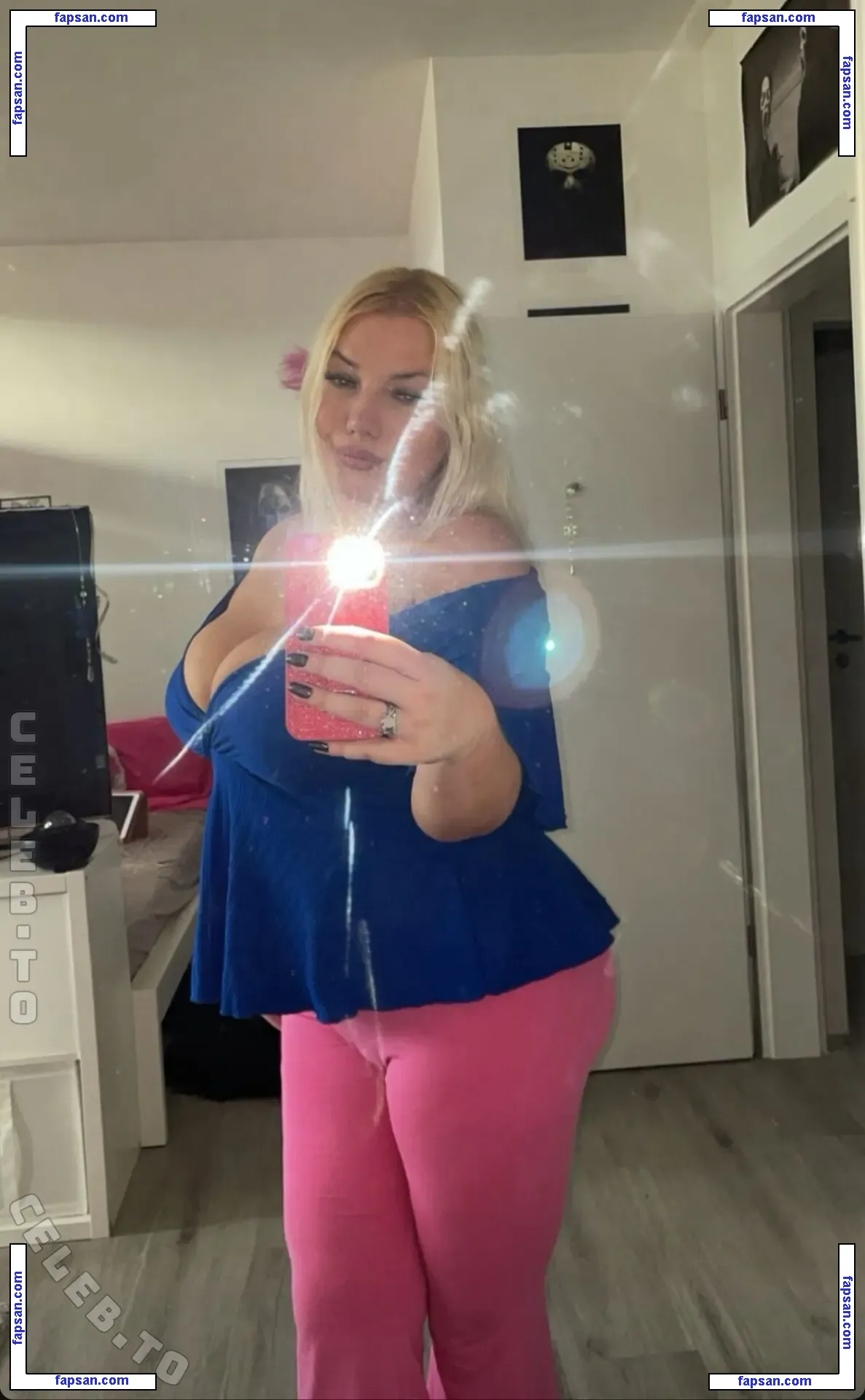 Joelle.boelk голая фото #0001 с Онлифанс