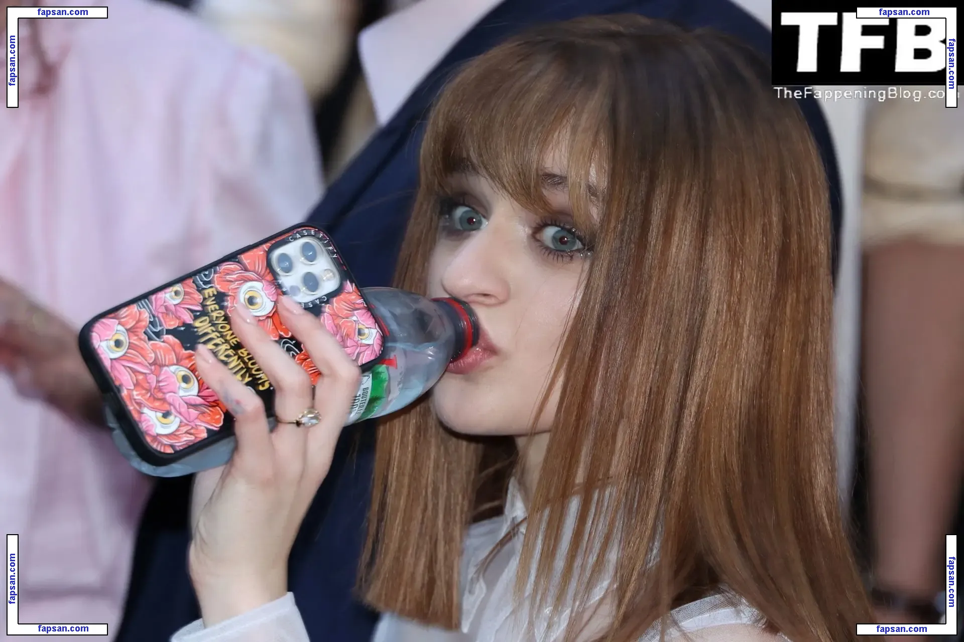 Joey King nude photo #0537 from OnlyFans