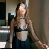Joey King голая #0341