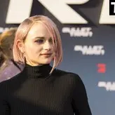 Joey King голая #0439