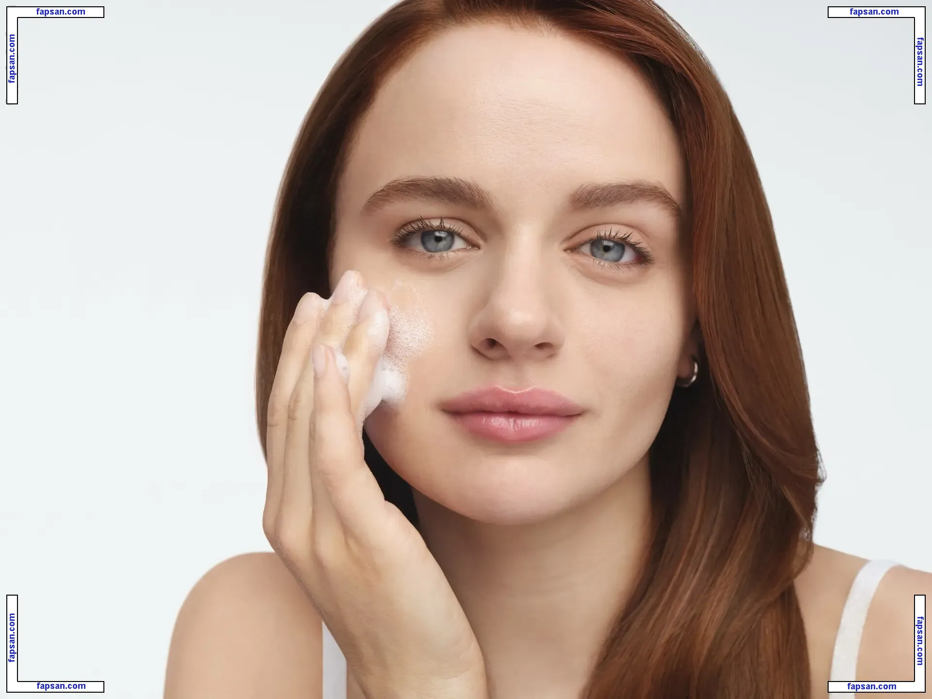 Joey King nude photo #1927 from OnlyFans