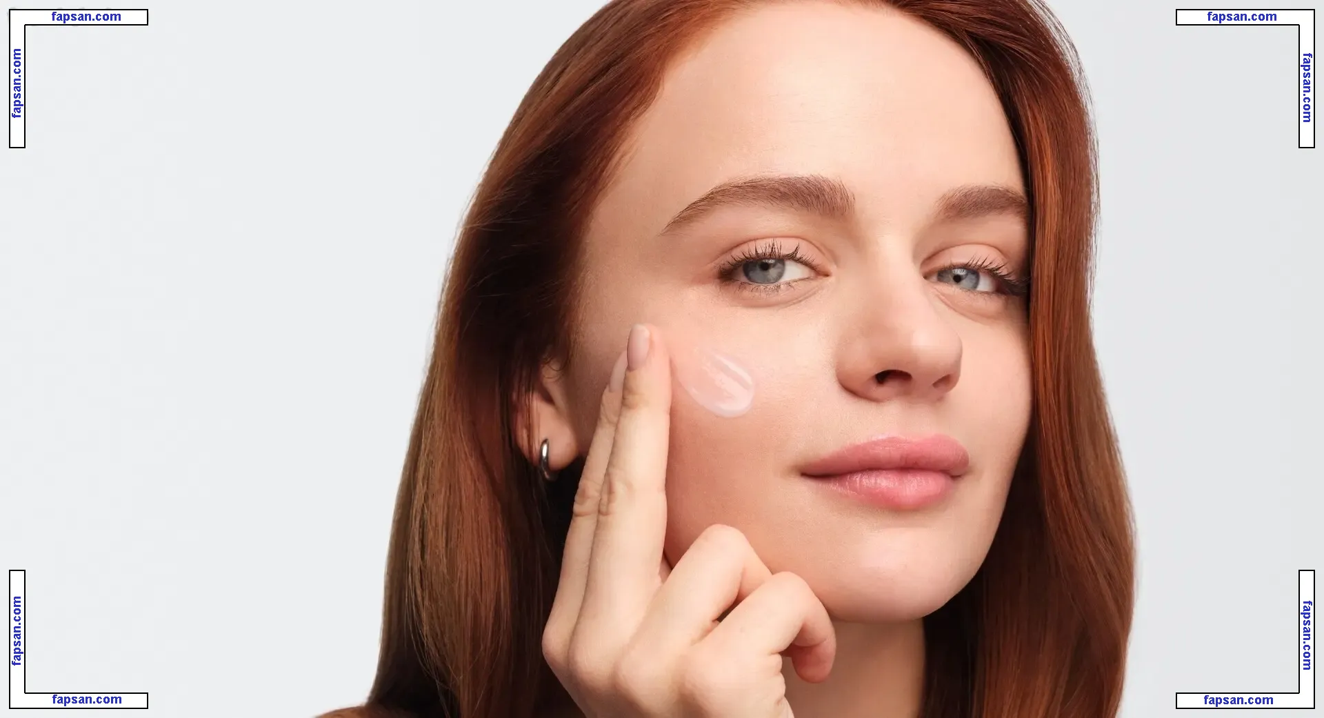 Joey King nude photo #1928 from OnlyFans