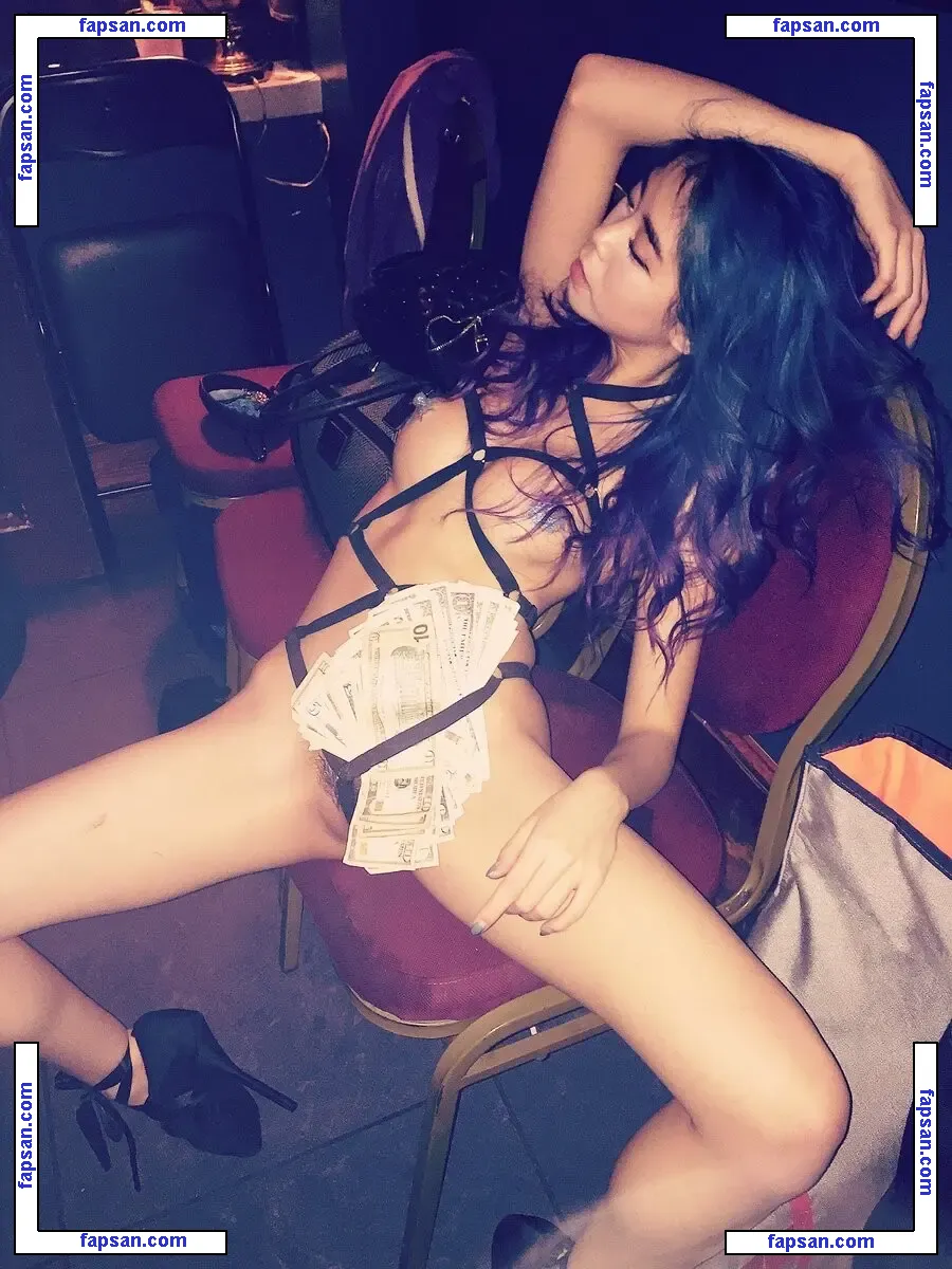 Joeykim nude photo #0129 from OnlyFans