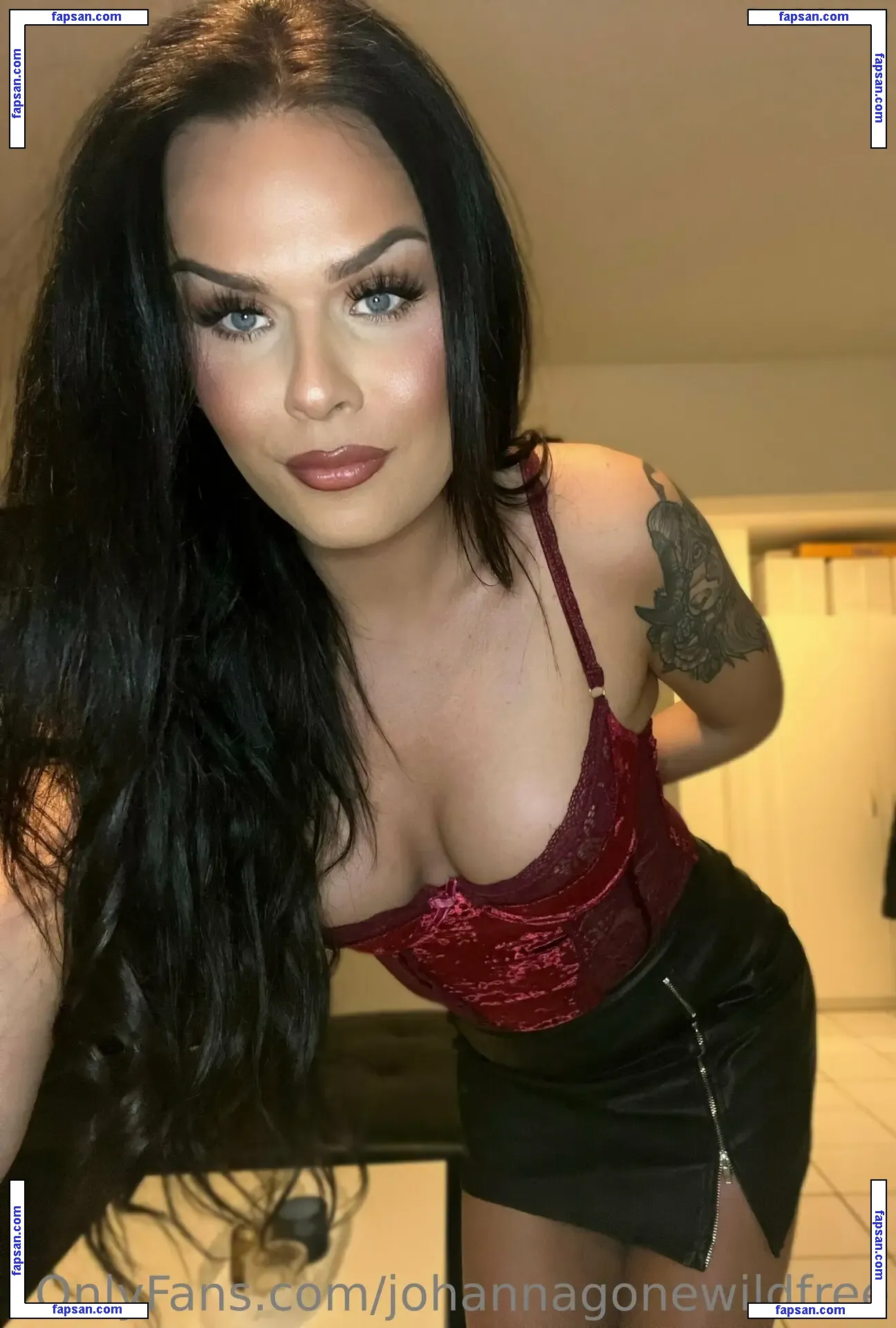 johannagonewildfree nude photo #0006 from OnlyFans