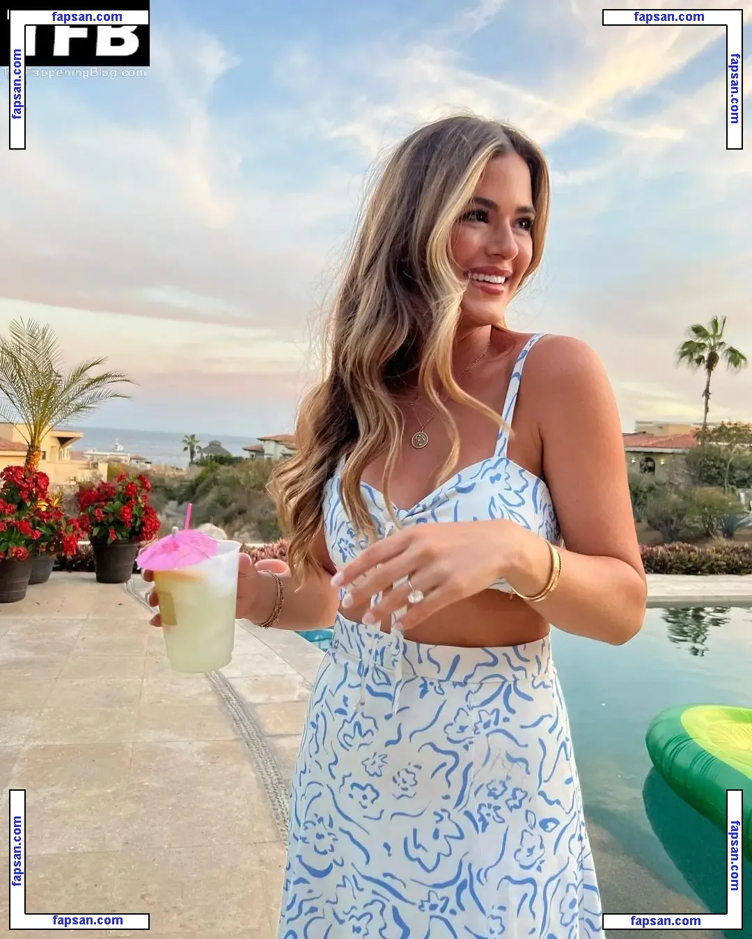 Jojo Fletcher nude photo #0072 from OnlyFans