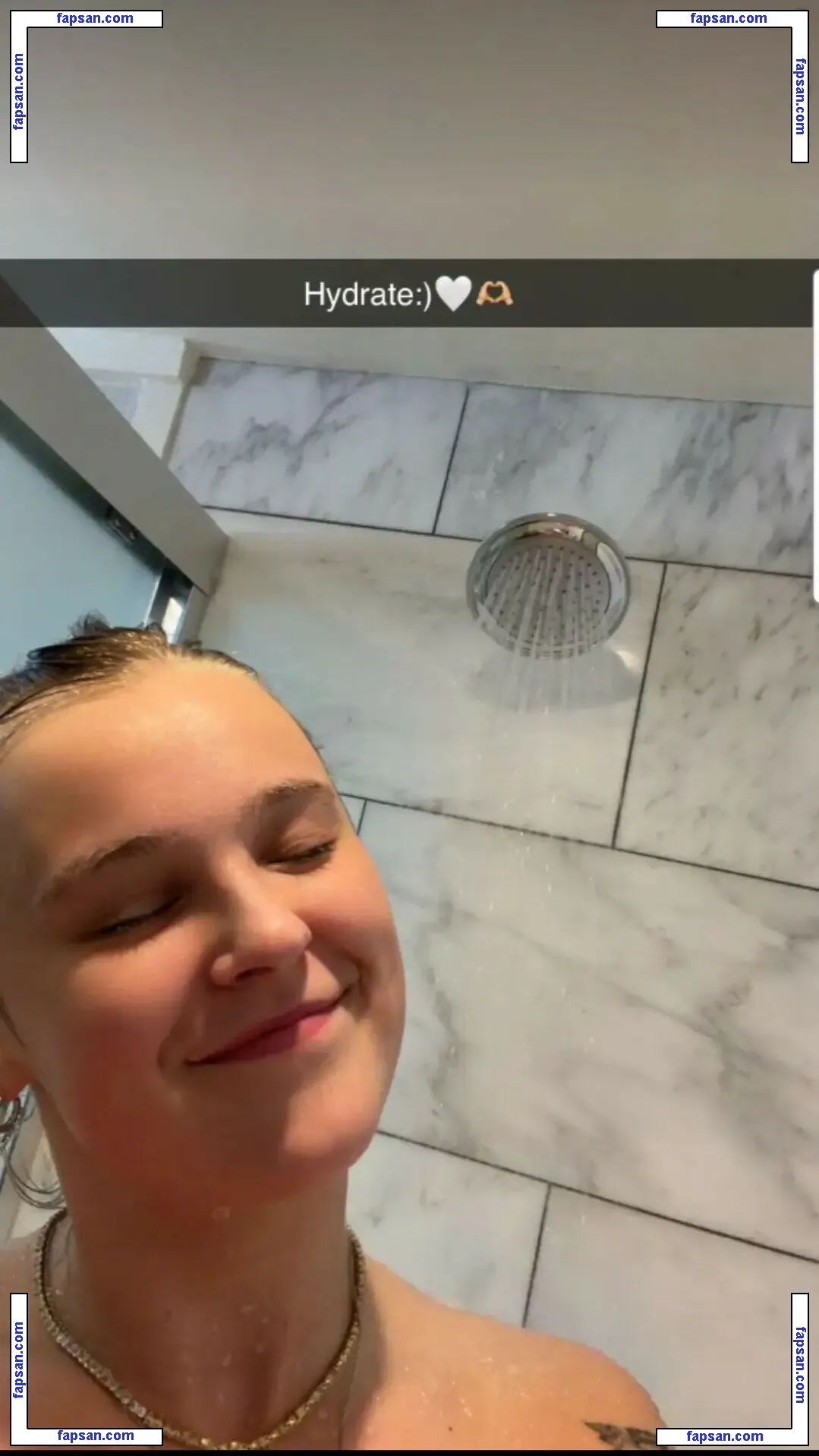 JoJo Siwa голая фото #0079 с Онлифанс