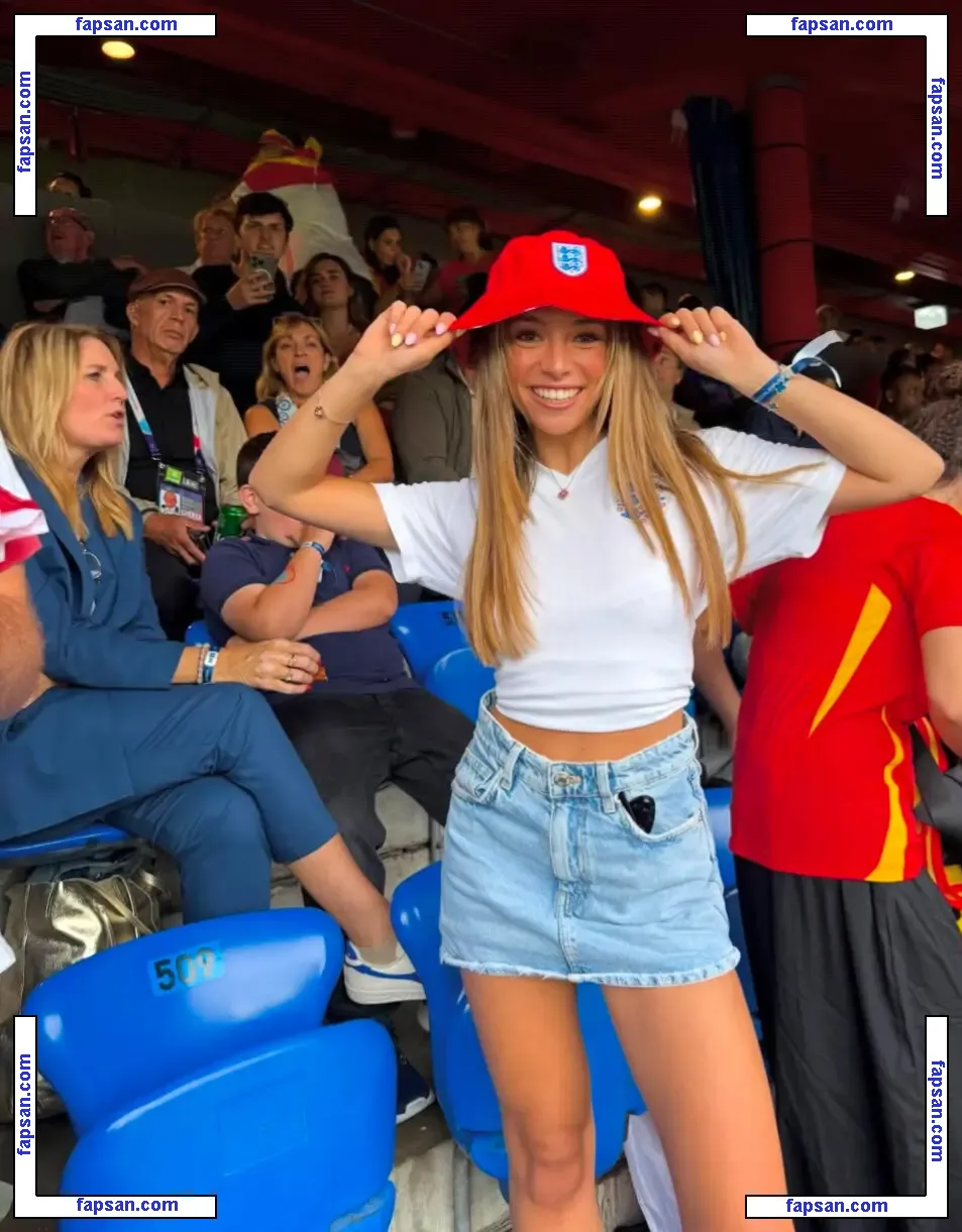 Jolie Sharpe nude photo #0011 from OnlyFans