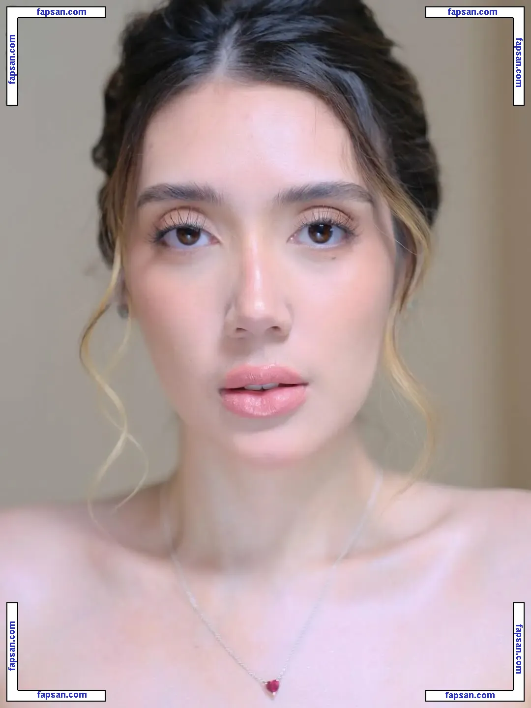 Joni Mcnab голая фото #0004 с Онлифанс