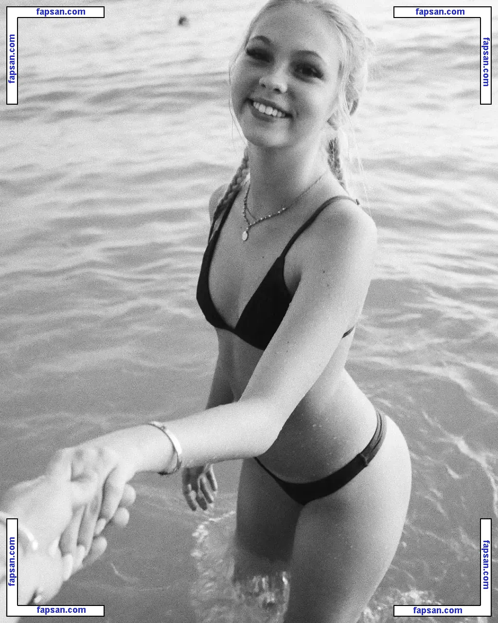 Jordyn Jones nude photo #0092 from OnlyFans