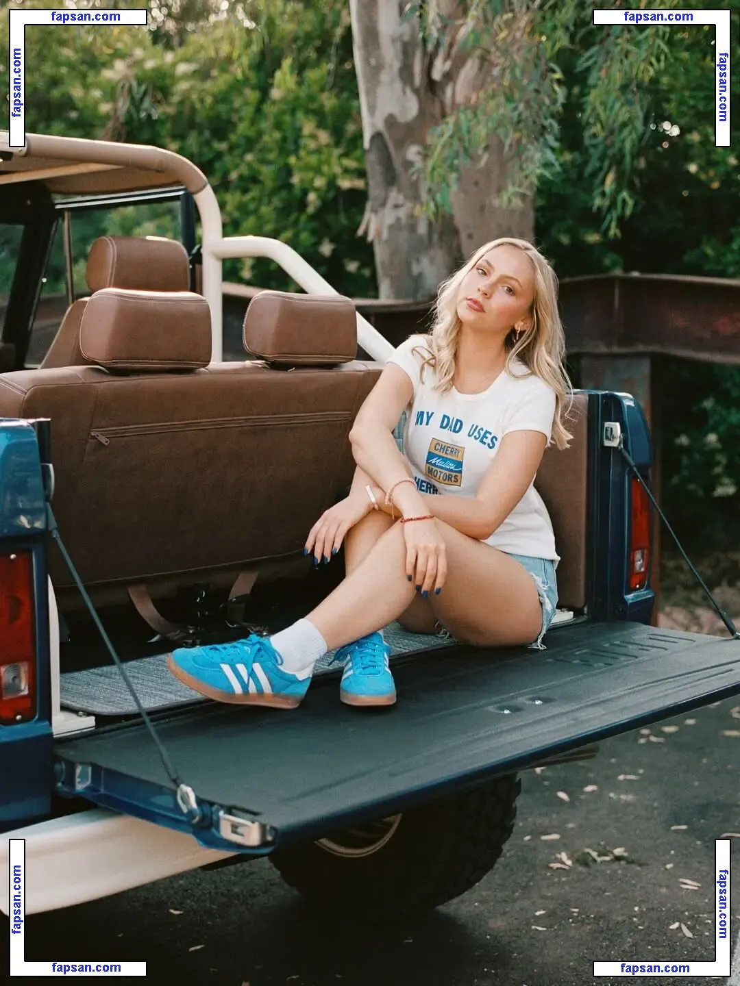 Jordyn Jones nude photo #2917 from OnlyFans