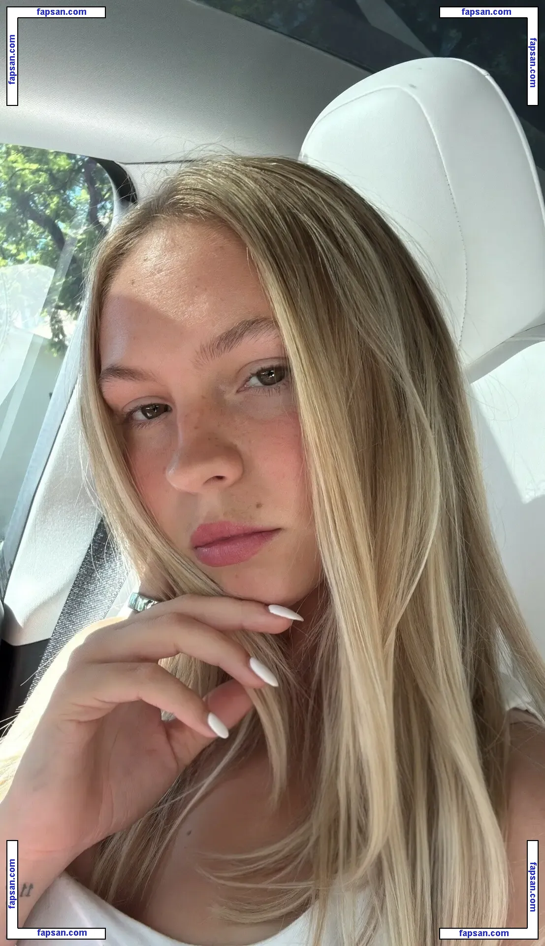 Jordyn Jones голая фото #3004 с Онлифанс