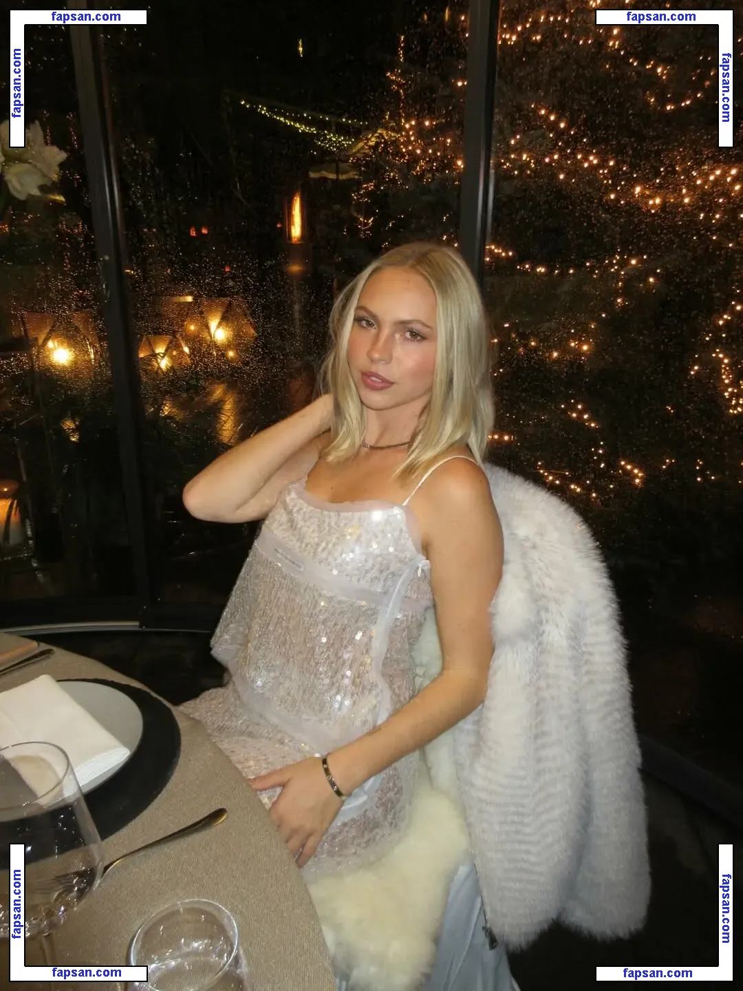 Jordyn Jones голая фото #3060 с Онлифанс