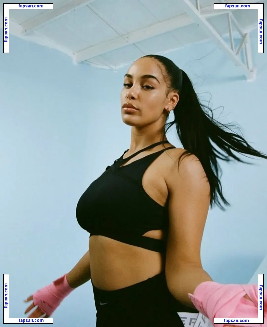 Jorja Smith nude photo #0171 from OnlyFans