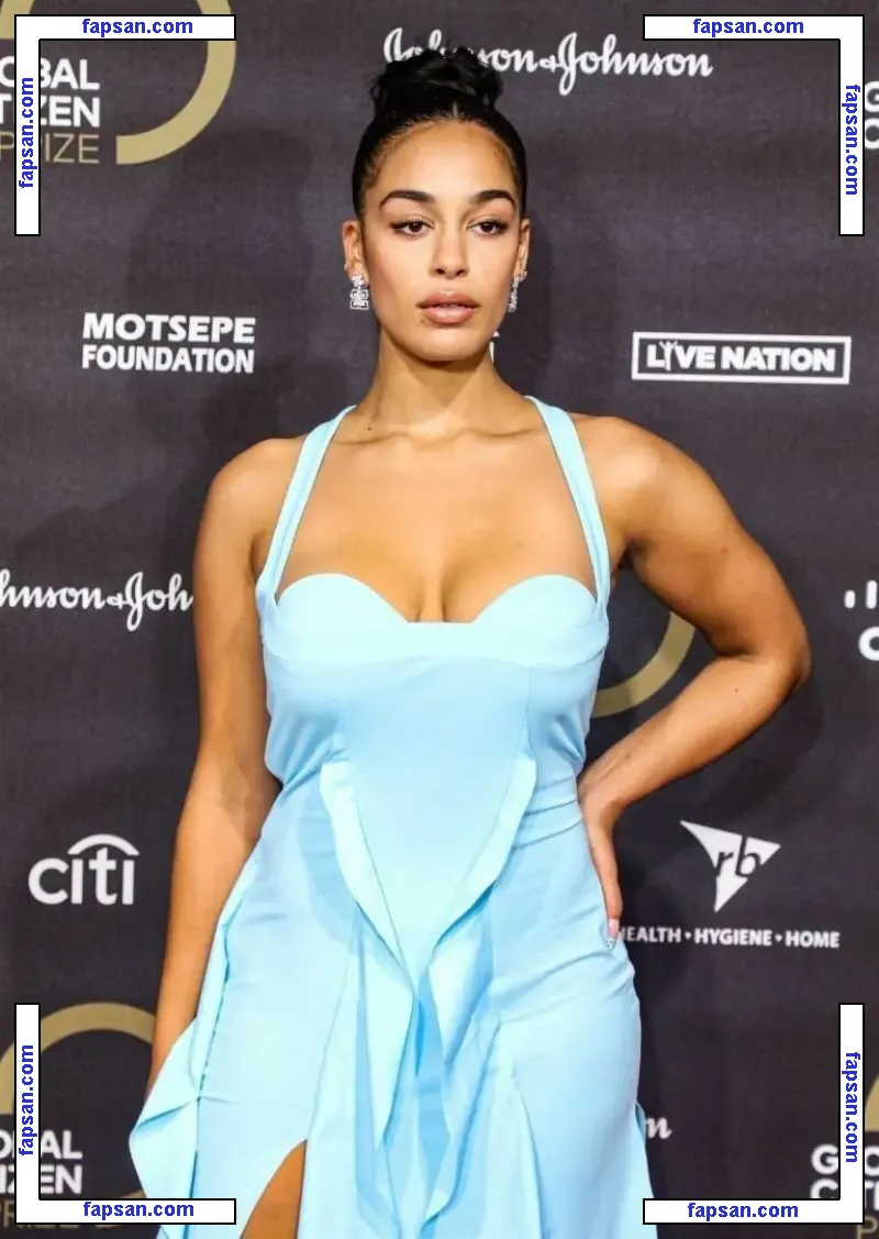 Jorja Smith nude photo #0183 from OnlyFans