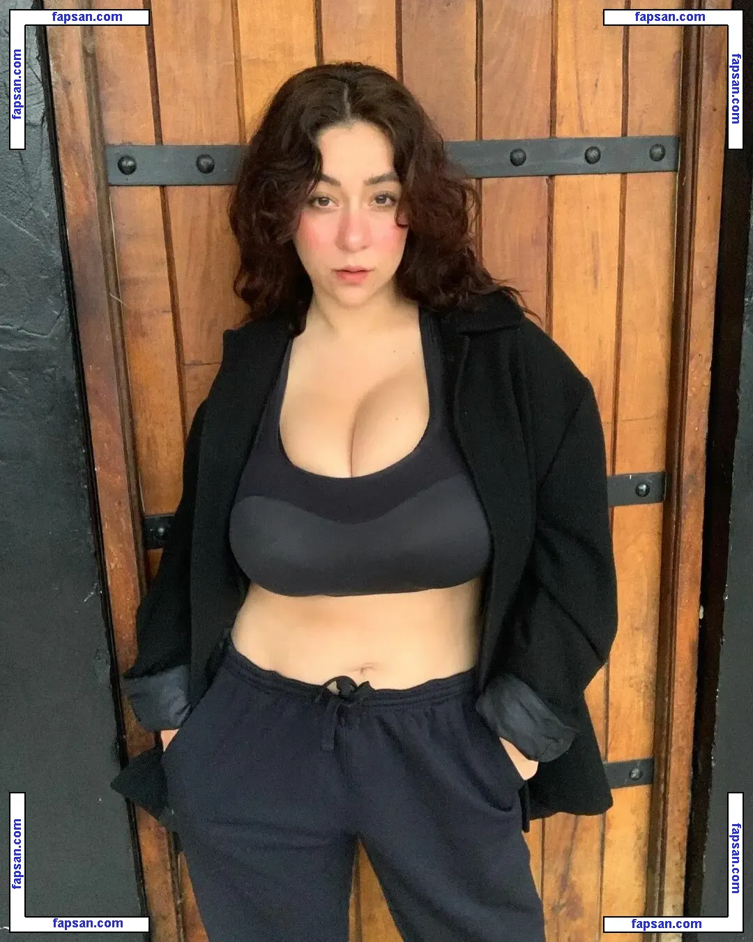 Josahandry Lia nude photo #0117 from OnlyFans