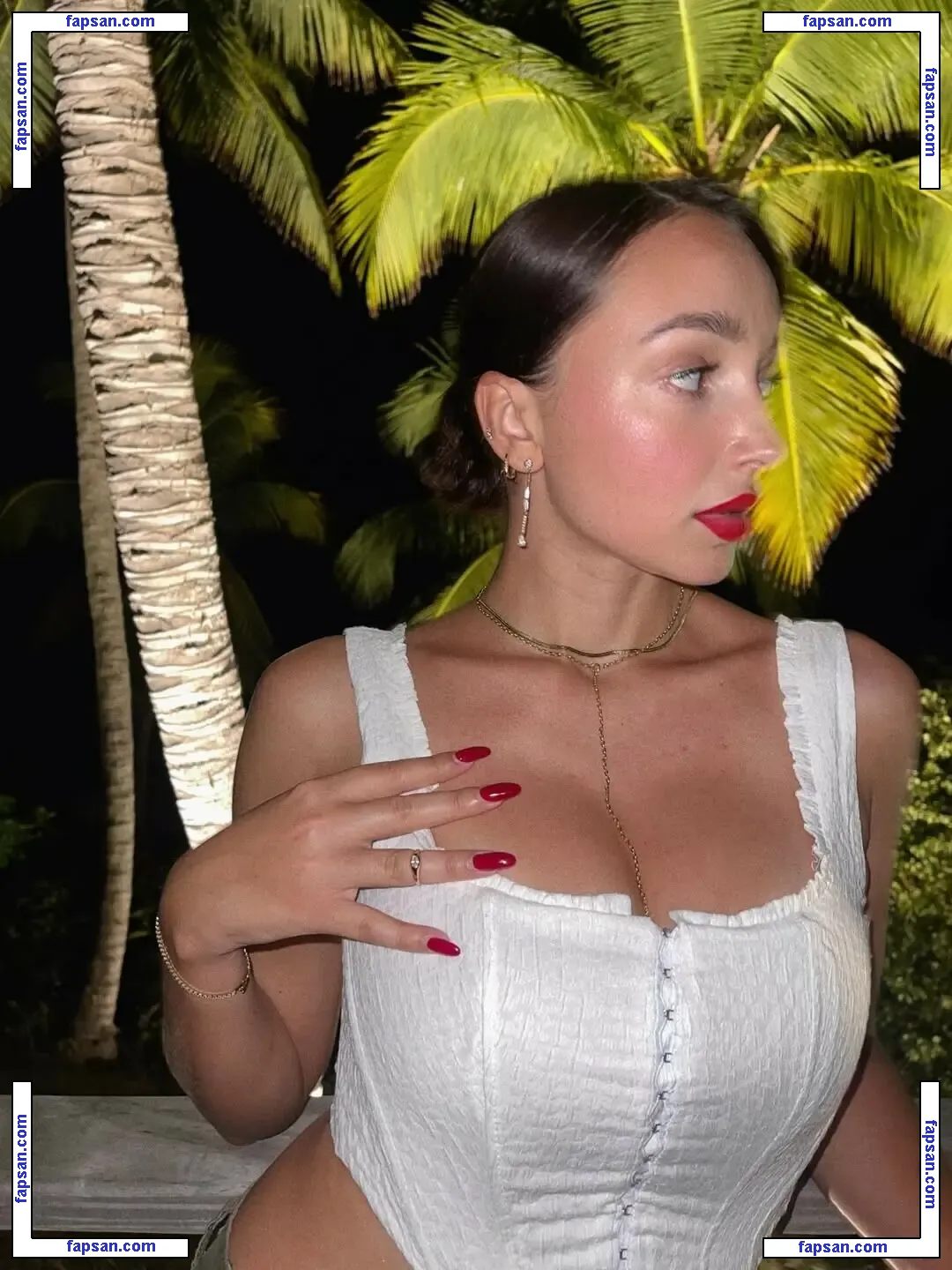 Josephine Lecar nude photo #0013 from OnlyFans