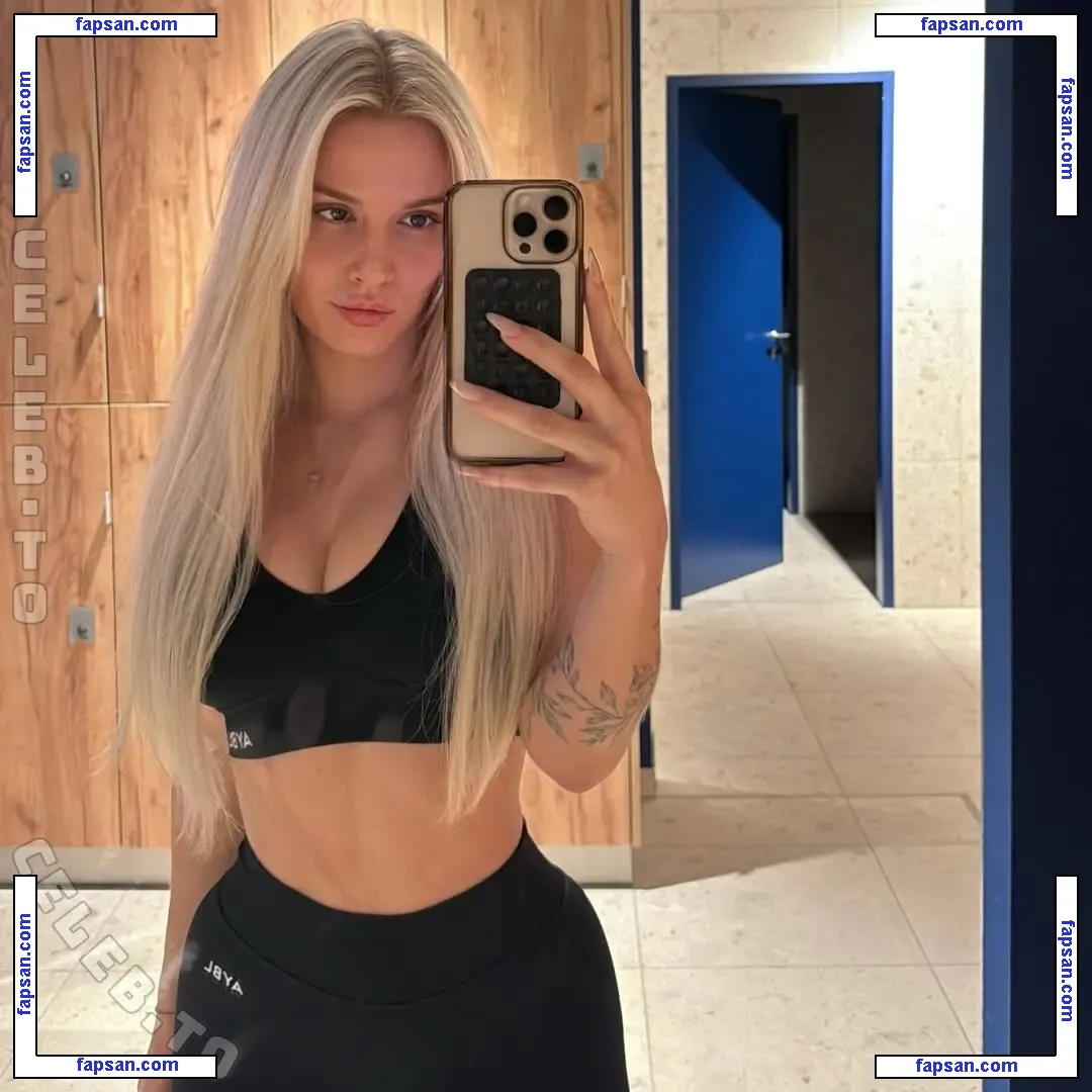 Josephine Maria голая фото #0003 с Онлифанс