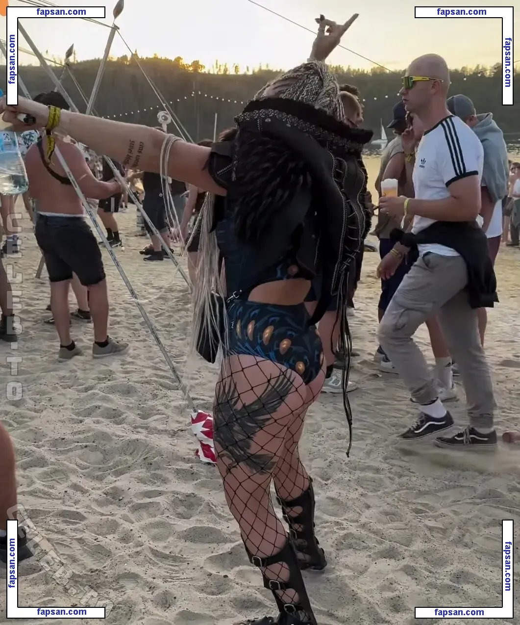 Josephine Welsch голая фото #0110 с Онлифанс