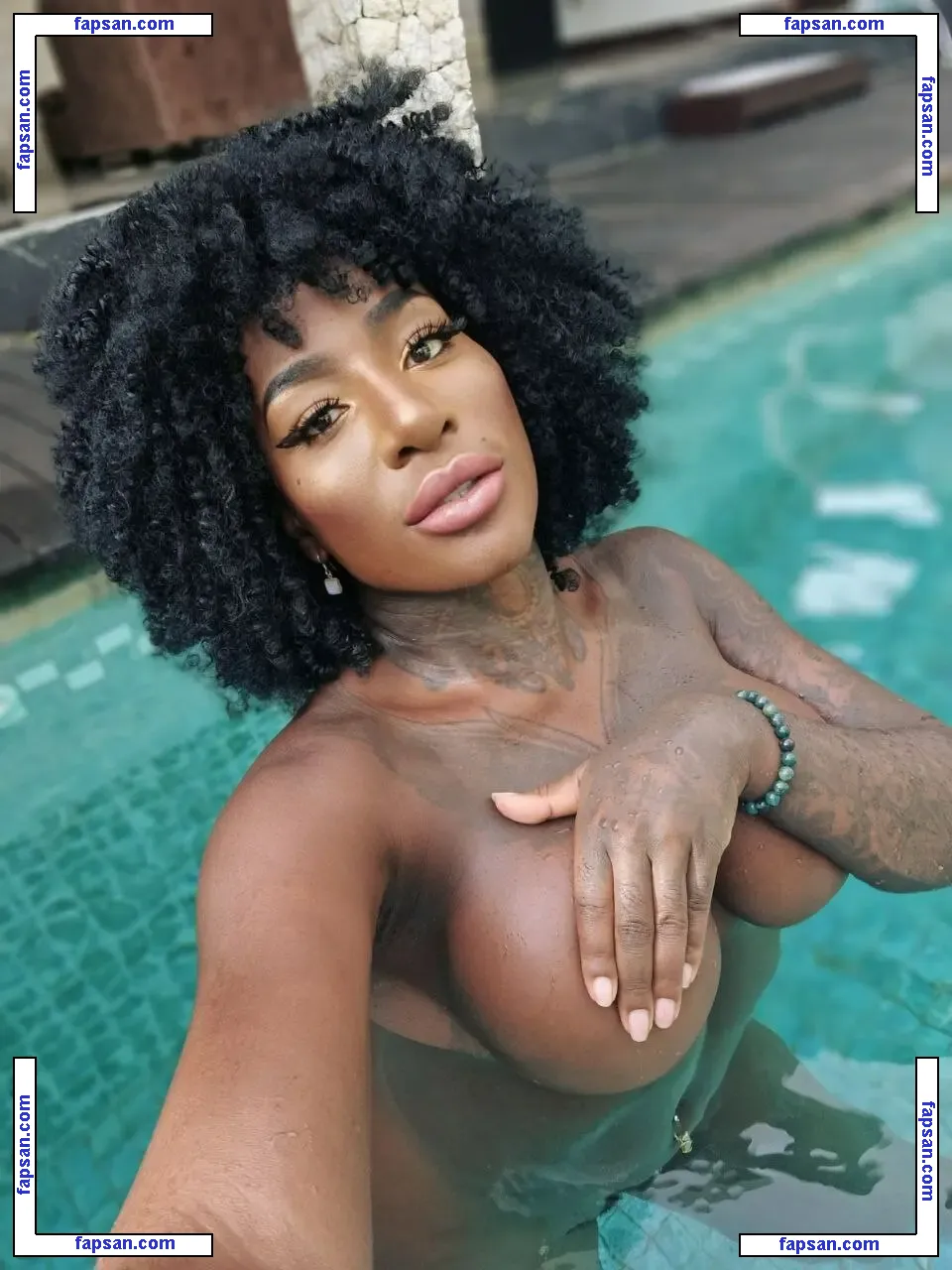 Josy Black nude photo #0010 from OnlyFans