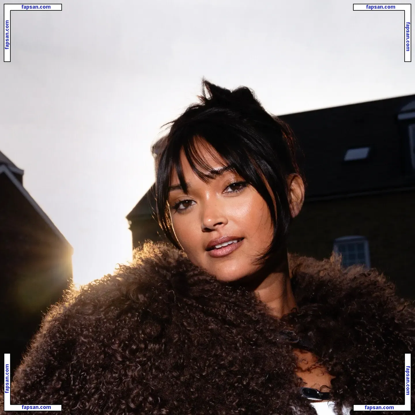 Joy Crookes nude photo #0033 from OnlyFans