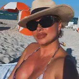 Joy Taylor голая #0463