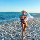 Joy Taylor голая #0468