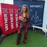 Joy Taylor голая #0493