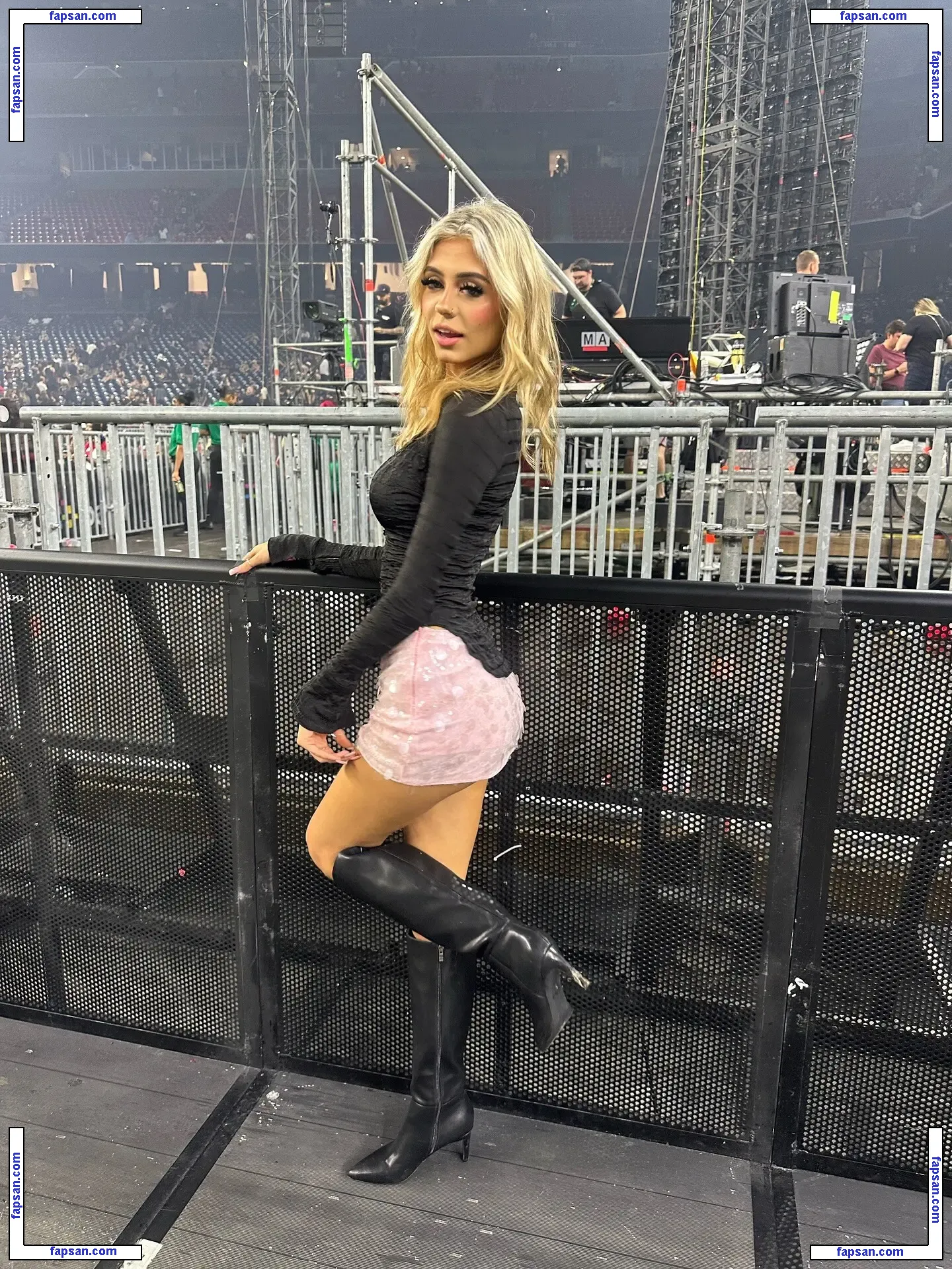 jozyjz nude photo #0050 from OnlyFans