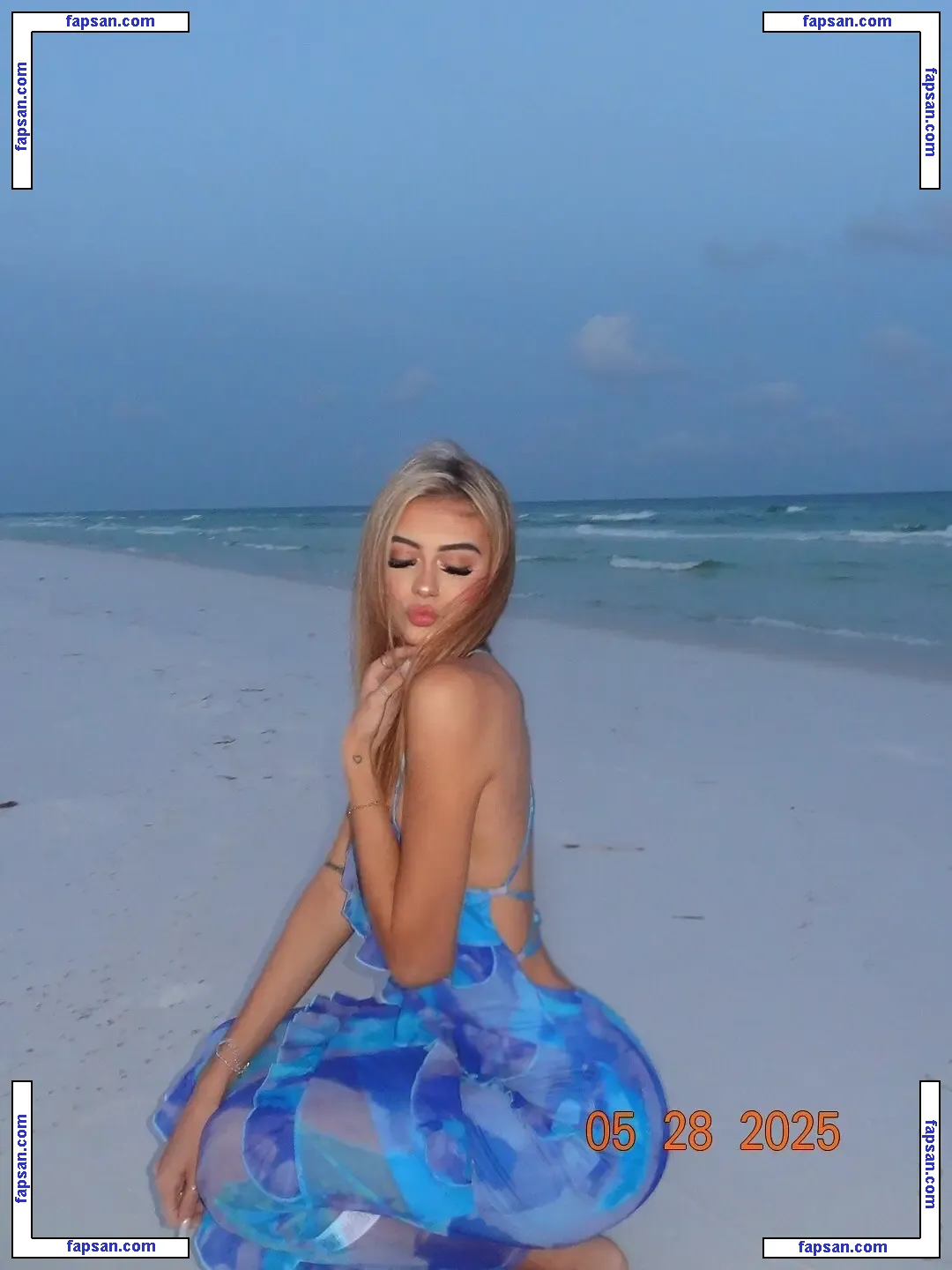 jozyjz nude photo #0054 from OnlyFans